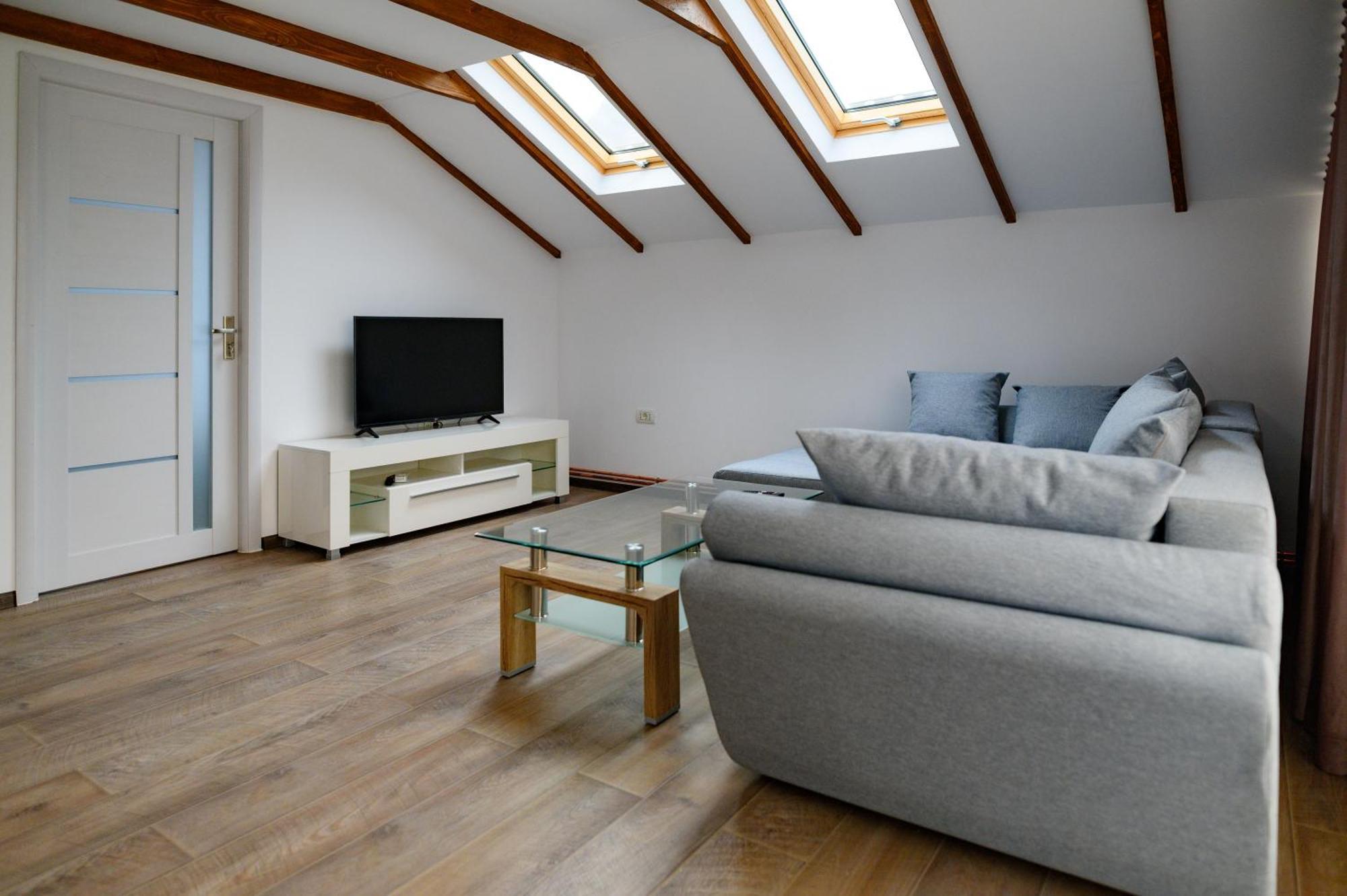 Luxury Attic Villa Curtea De Arges Exterior photo